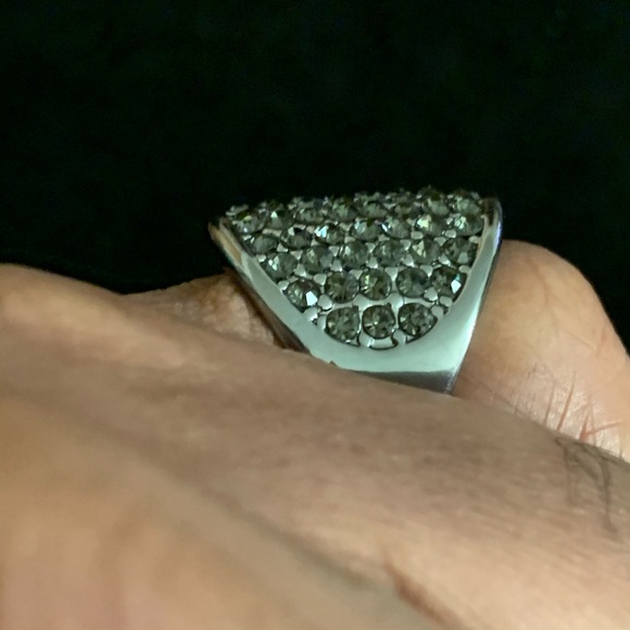 Iced-Out Ring 18kt Gold Plated - Picture 2 of 5